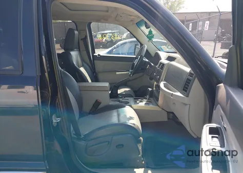 2008 Jeep Liberty Limited Edition из США, поврежденный, VIN 1J8GN58K68W190780